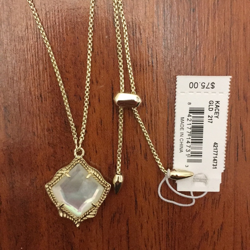 Kendra Scott Kacey Ivory Pearl and Gold.  NWT.